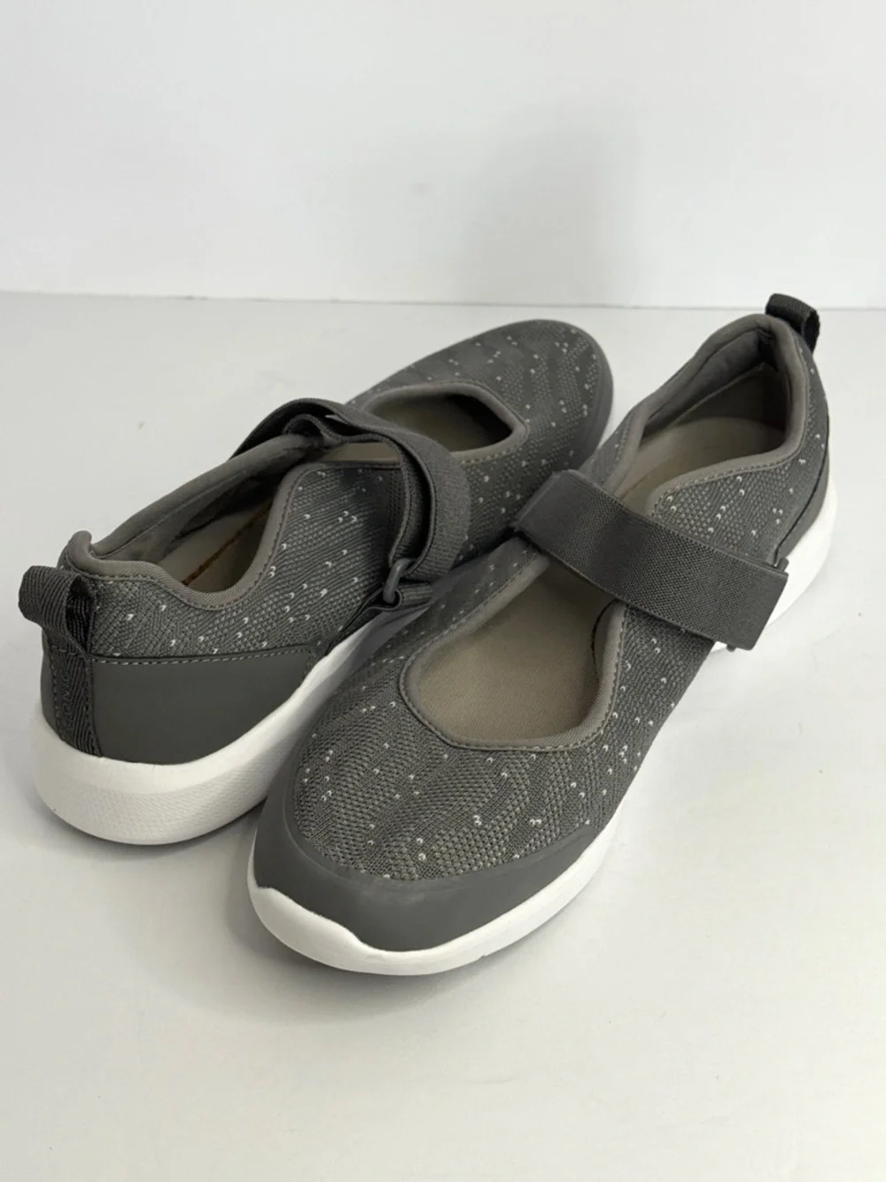 Vionic Jessica Mary Jane Sneakers Gray-White Size 9.5